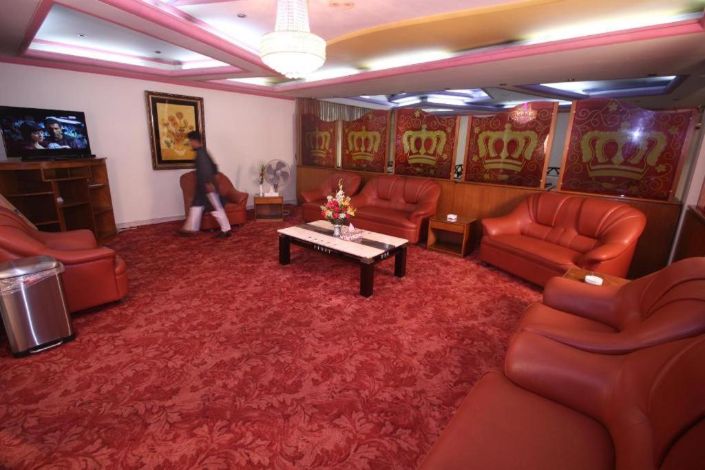 Hotel De Crystal Crown Dhaka Zewnętrze zdjęcie